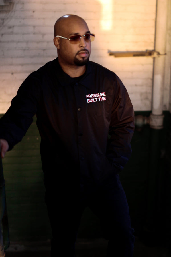 [PRESSURE] COACH JACKET — BLACK