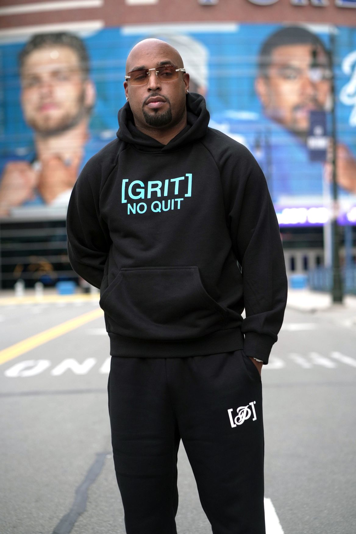 [GRIT] NO QUIT · The Capsule